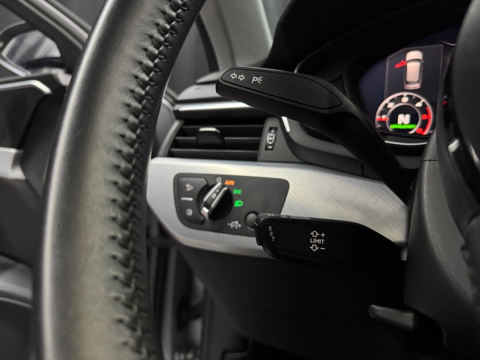 Audi A4 40 TDi S-line Avant S-tr. 5d