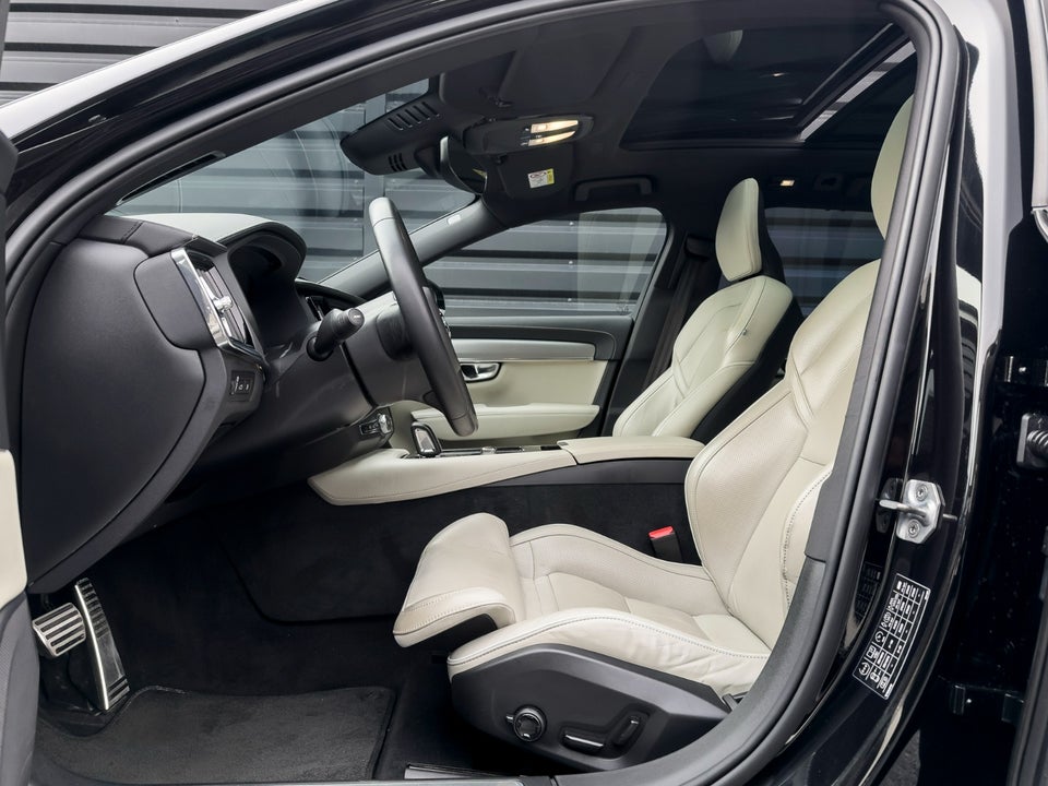 Volvo V90 2,0 T8 ReCharge R-Design aut. AWD 5d
