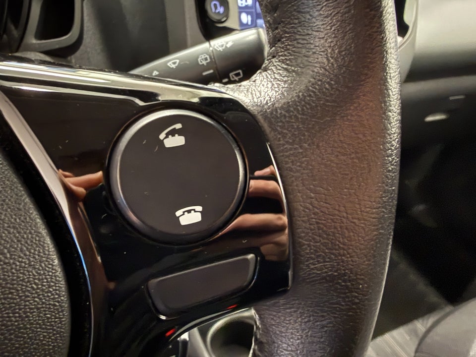 Toyota Aygo 1,0 VVT-i x-pression 5d