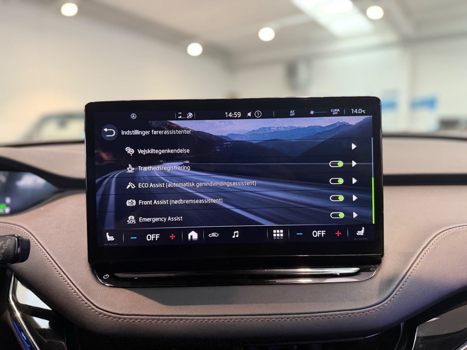 Skoda Enyaq 80 iV Suite 5d