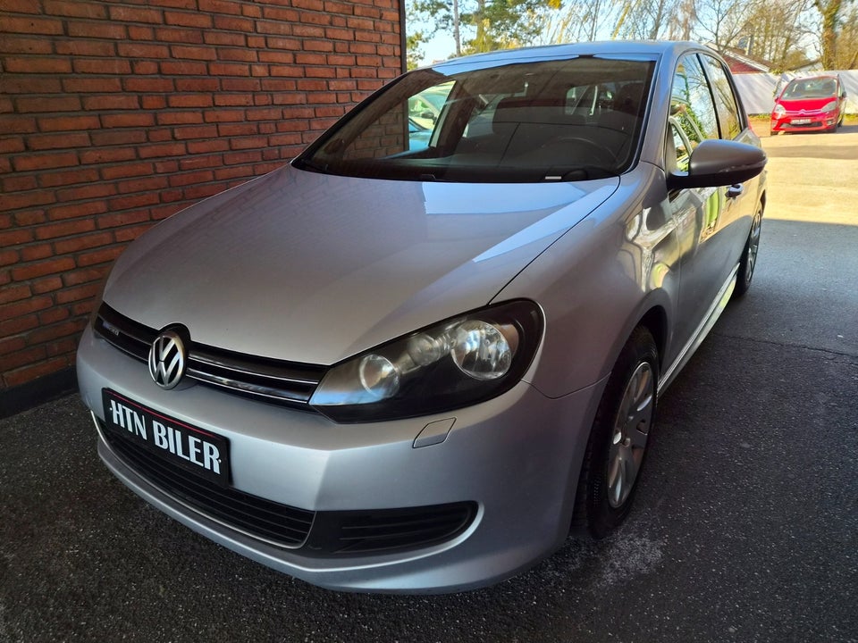 VW Golf VI 1,6 TDi 105 BlueMotion 5d