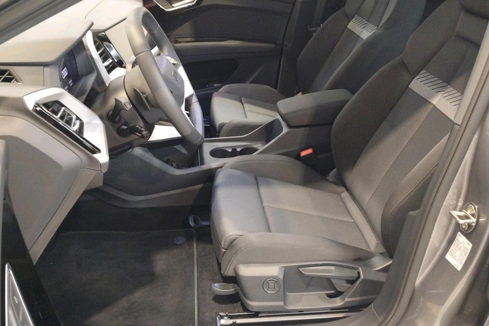 Audi Q4 e-tron 45 S-line Edition 5d