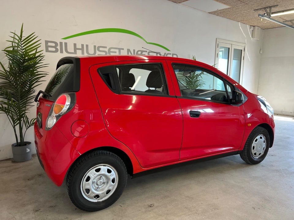 Chevrolet Spark 1,0 LE 5d