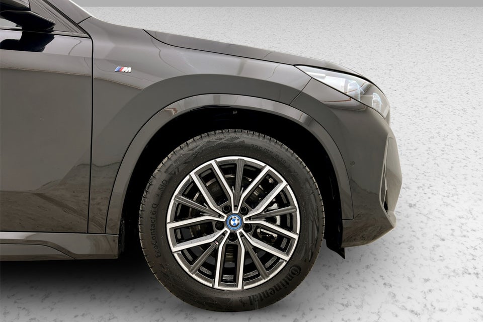 BMW iX1 xDrive30 M-Sport 5d