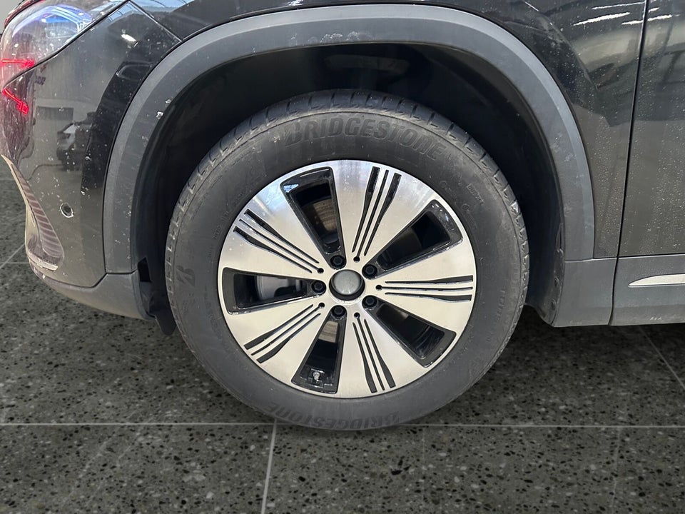 Mercedes EQA250+ Progressive 5d