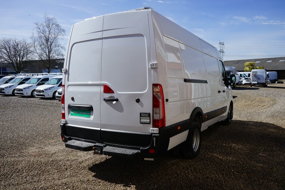 Renault Master IV T35 2,3 dCi 165 L3H2 Kassevogn RWD