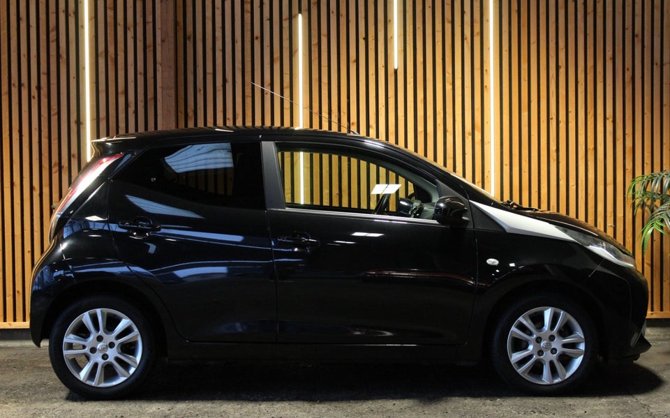 Toyota Aygo 1,0 VVT-i x 5d
