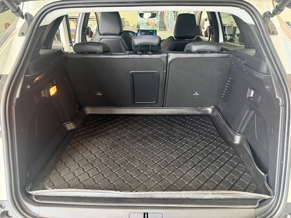 Peugeot 3008 1,6 Hybrid Allure Pack EAT8 5d