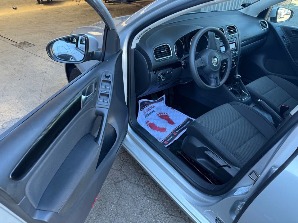 VW Golf VI 1,4 TSi 122 Comfortline 5d