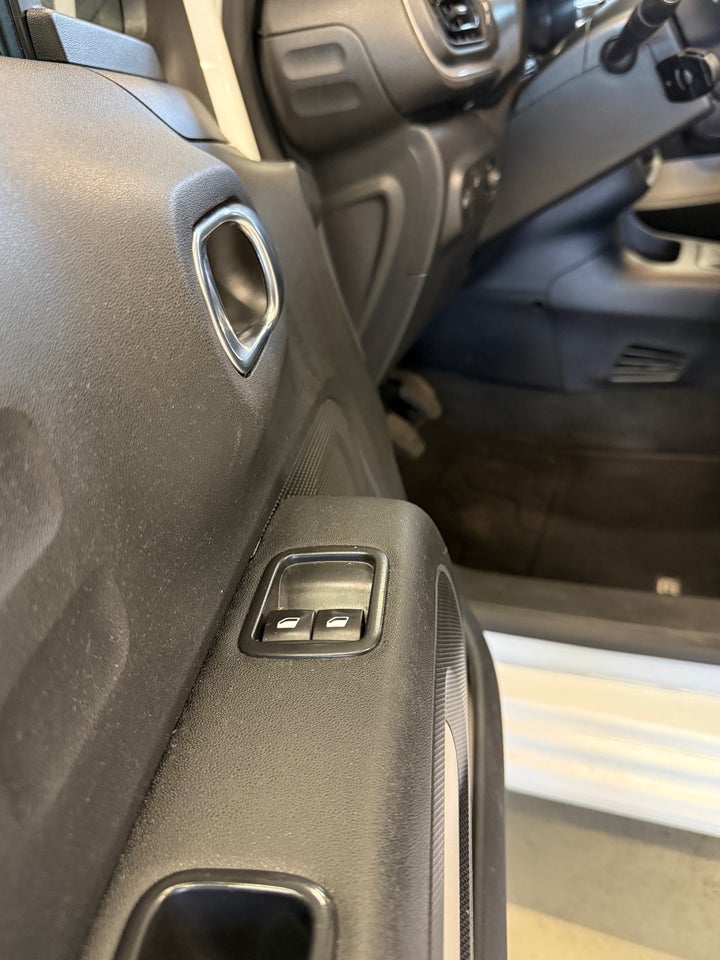 Citroën C3 1,6 BlueHDi 75 Feel 5d
