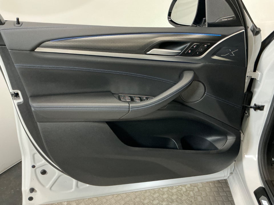 BMW iX3 Charged Plus M-Sport 5d