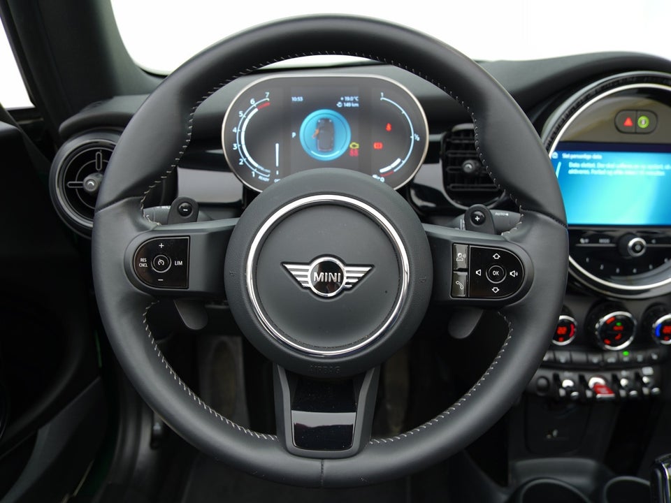 MINI Cooper S 2,0 Essential Cabriolet aut. 2d