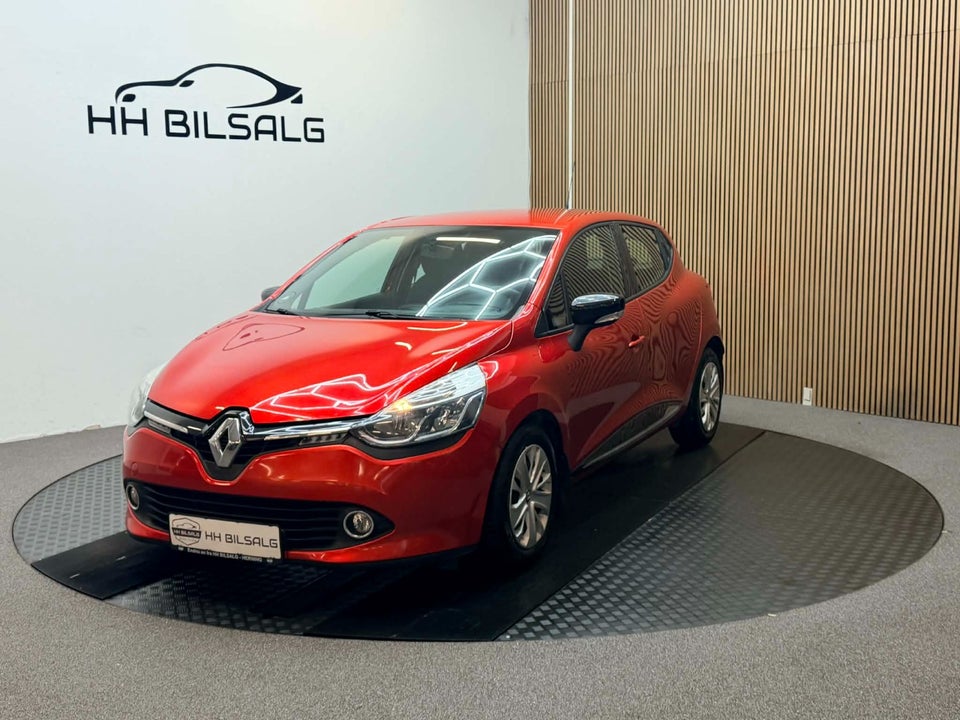 Renault Clio IV 0,9 TCe 90 Expression 5d