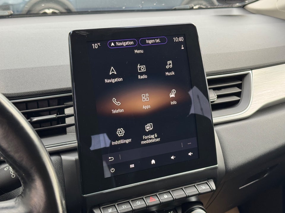 Renault Captur 1,6 E-Tech Intens 5d