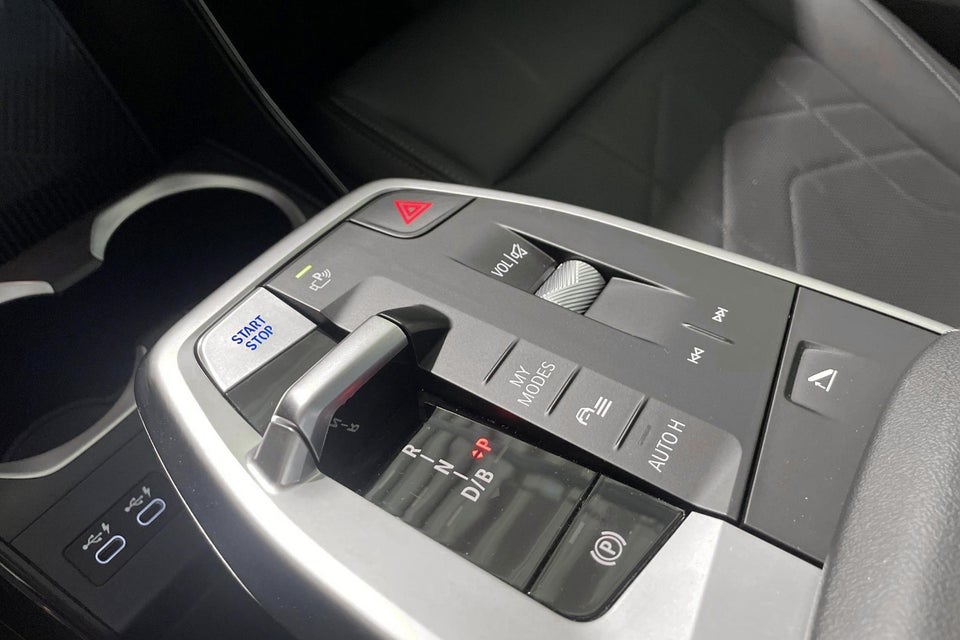 BMW iX1 eDrive20 X-Line 5d
