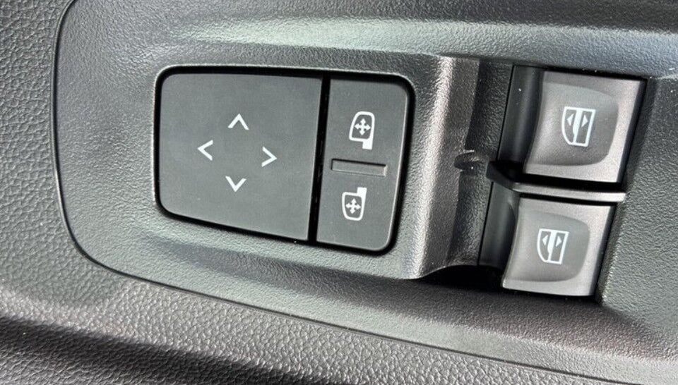 Renault Master V T35 87 E-Tech L3H2 Kassevogn Tekno