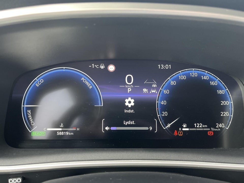 Toyota Corolla Cross 2,0 Hybrid Style Comfort CVT 5d