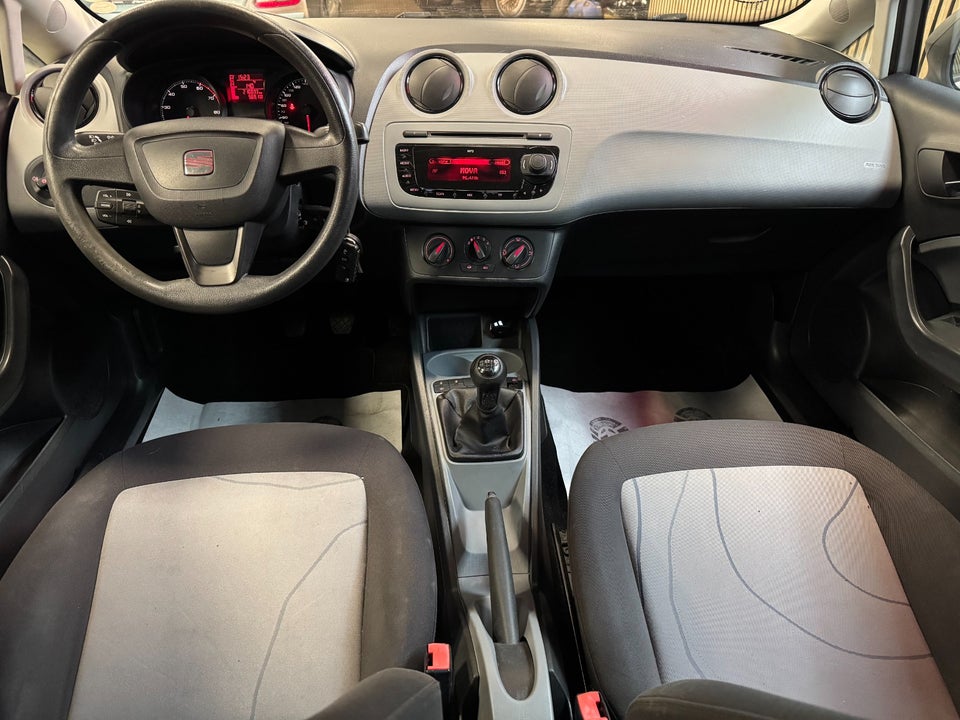 Seat Ibiza 1,2 12V 70 Reference SC 3d