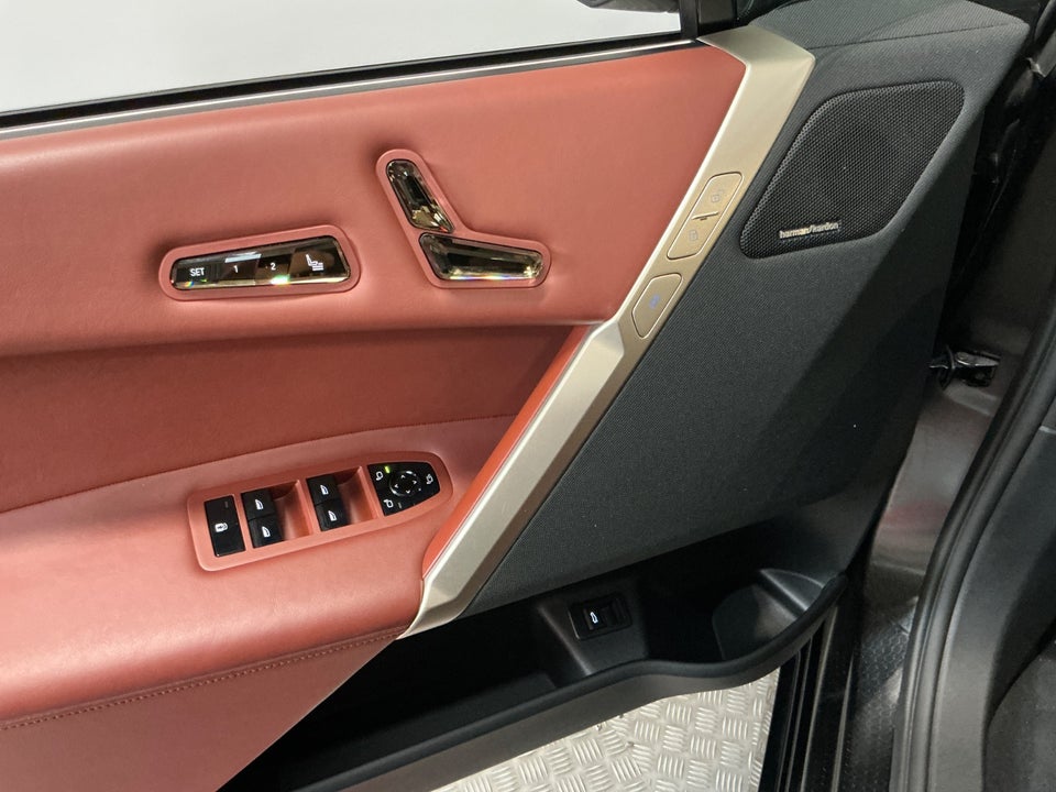 BMW iX xDrive40 Sport 5d