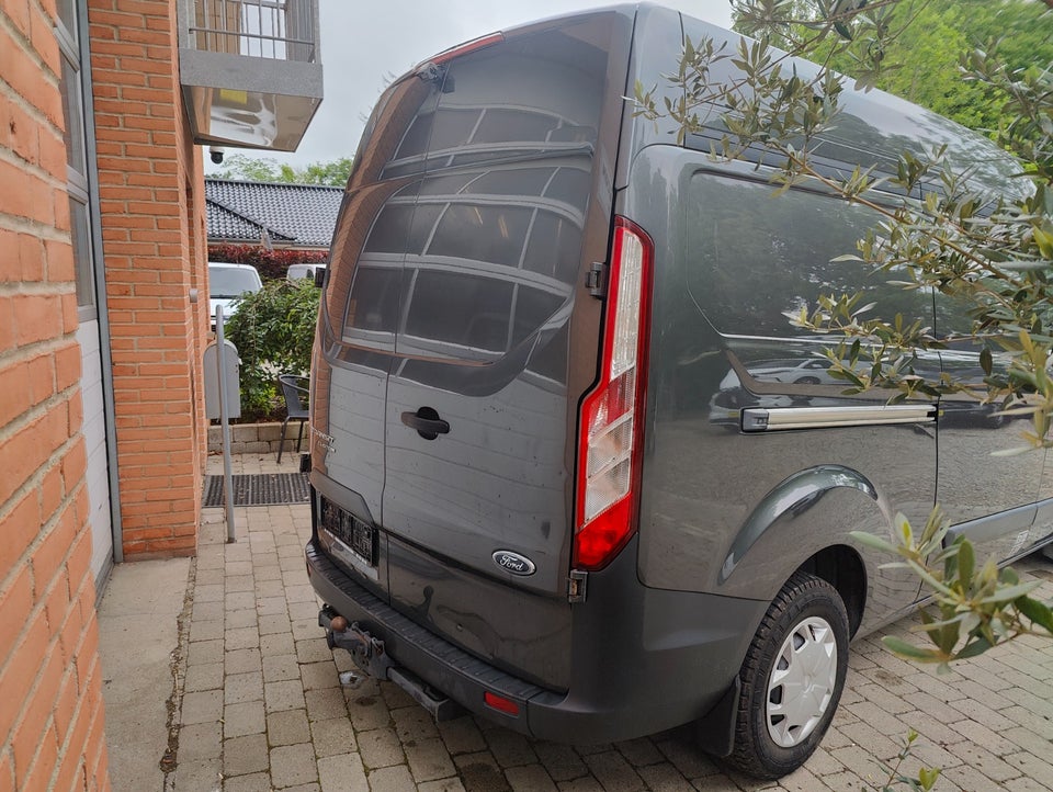 Ford Transit Custom 310L 2,2 TDCi 125 Trend Van 5d