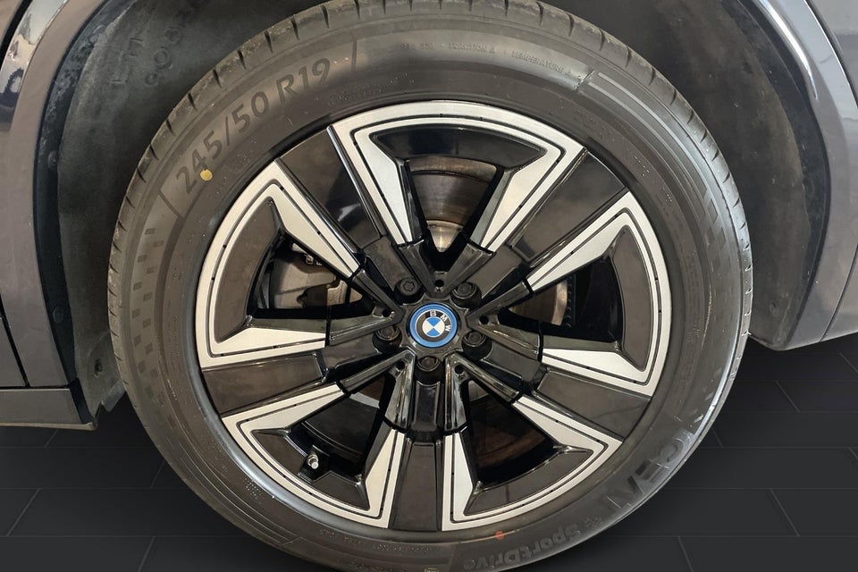 BMW iX3 Charged M-Sport 5d
