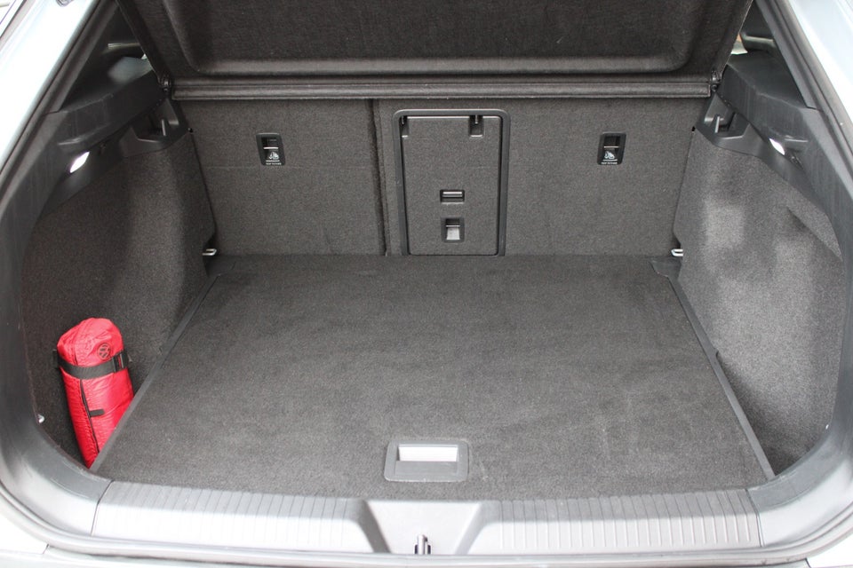 VW ID.4 77 Pro Performance Tech 5d