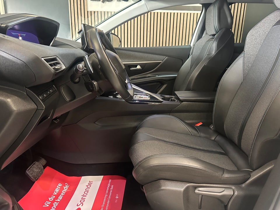 Peugeot 3008 1,6 Hybrid Allure Pack EAT8 5d