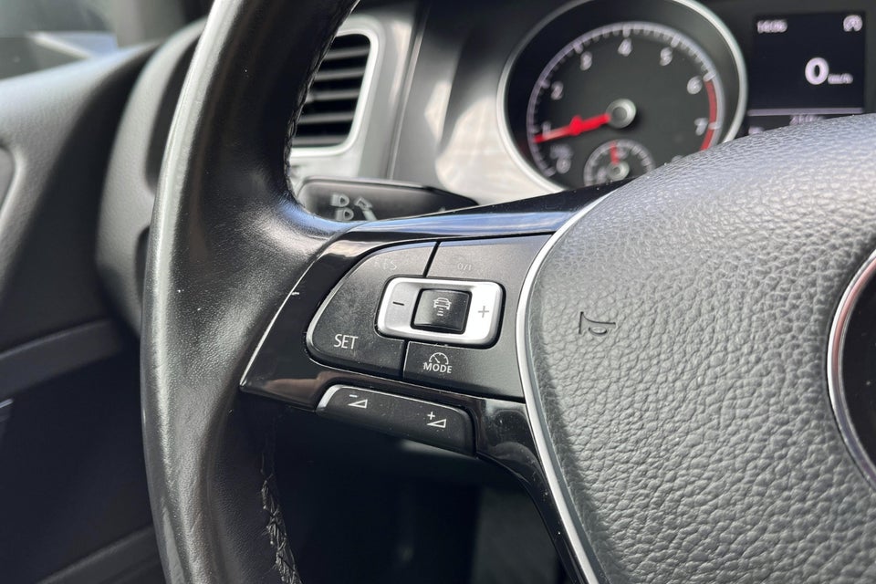 VW Golf VII 1,4 TSi 125 Comfortline 5d