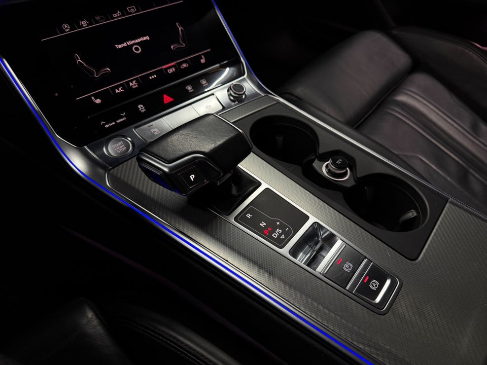 Audi A6 40 TDi Sport Avant S-tr. 5d
