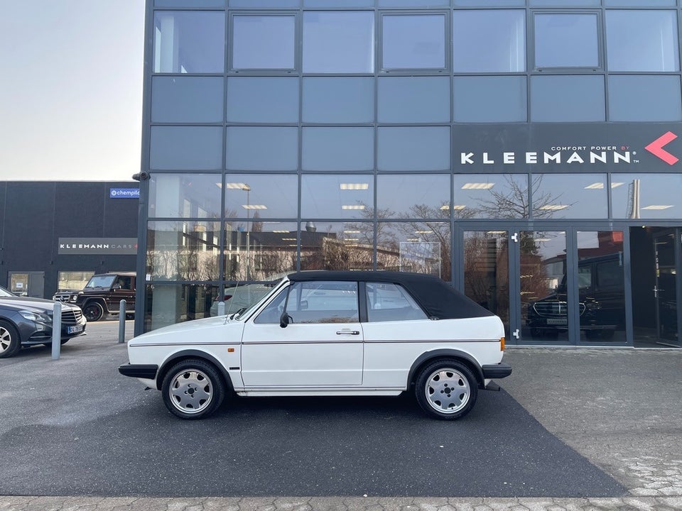 VW Golf I 1,6 Cabriolet 2d