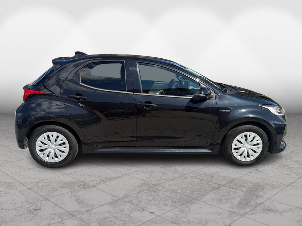 Toyota Yaris 1,5 Hybrid H3 Vision e-CVT 5d