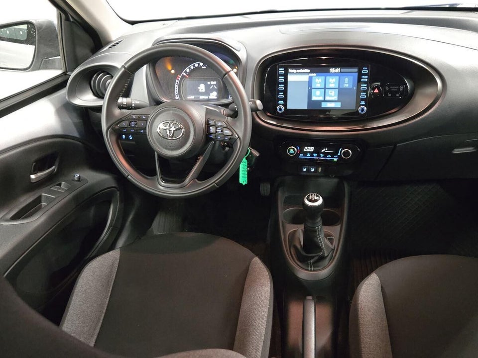 Toyota Aygo X 1,0 Active 5d