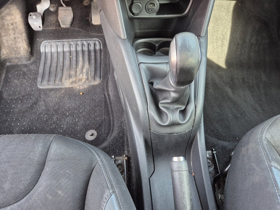 Peugeot 208 1,6 e-HDi 92 Active 5d