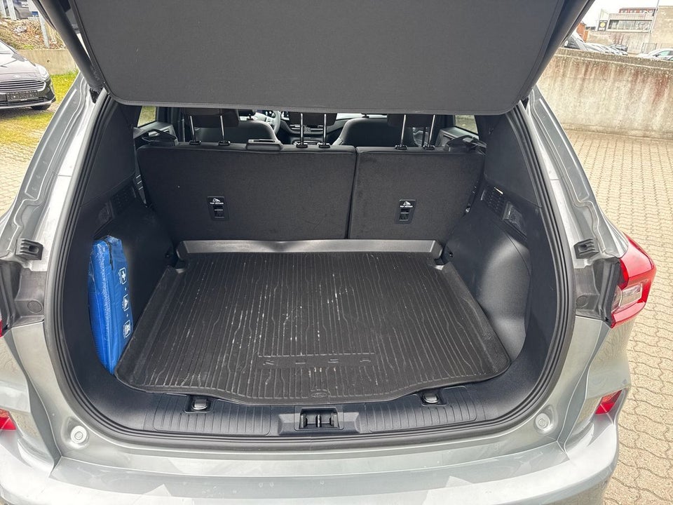 Ford Kuga 2,5 PHEV ST-Line X CVT 5d