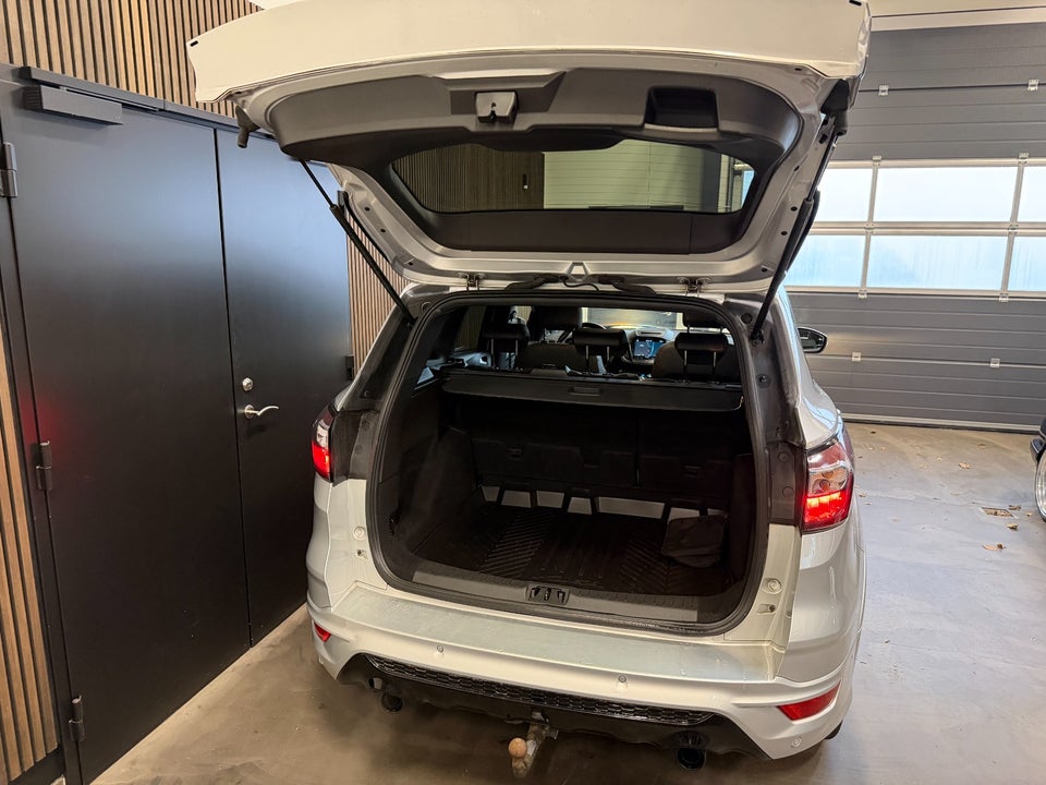 Ford Kuga 1,5 SCTi 150 ST-Line 5d