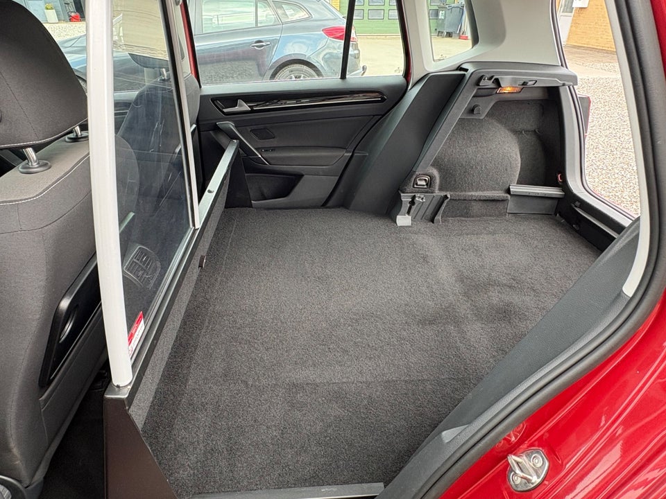 VW Golf Sportsvan 1,4 TSi 150 Highline DSG BMT 5d