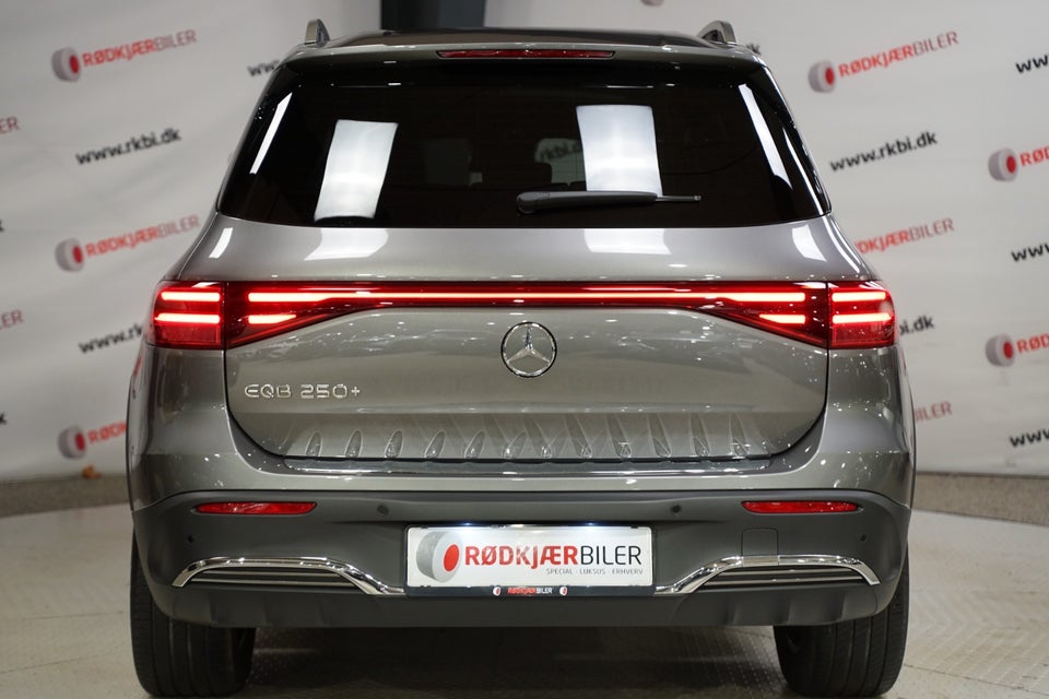 Mercedes EQB250+ AMG Premium 5d