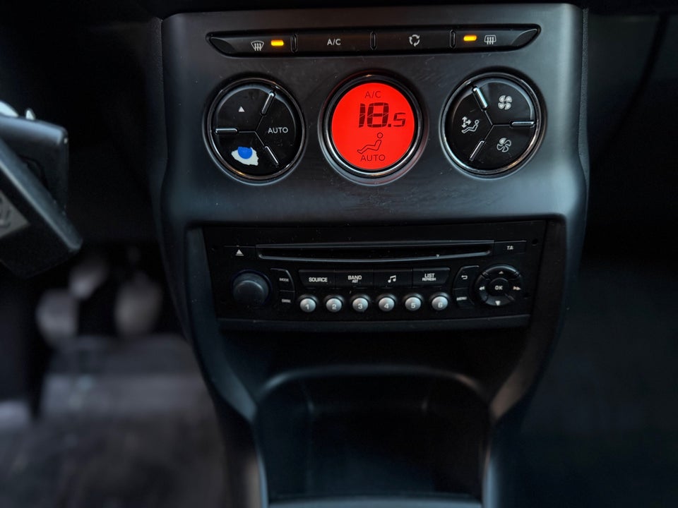 Citroën C3 1,6 BlueHDi 100 Scoop 5d