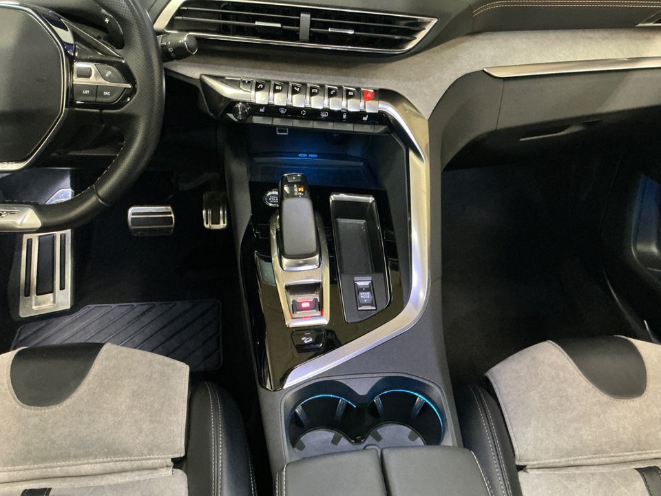 Peugeot 3008 1,6 Hybrid GT Line EAT8 5d