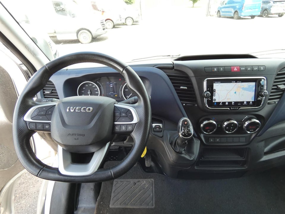 Iveco Daily 3,0 35C18 4100mm Lad AG8 2d