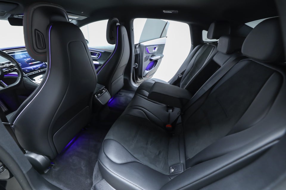 Mercedes EQE350 AMG Line 4d