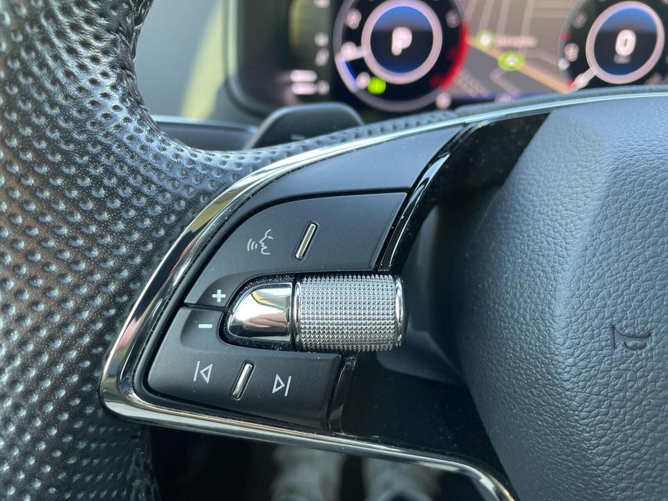 Skoda Karoq 1,5 TSi 150 Celebration DSG 5d