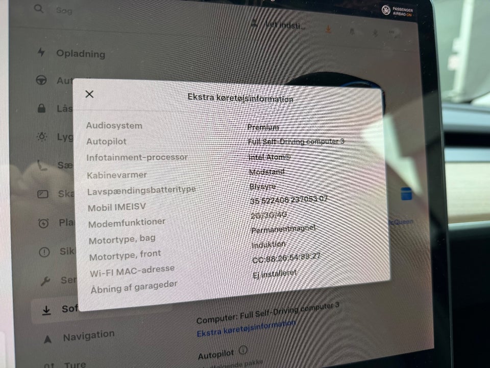 Tesla Model 3 Long Range AWD 4d