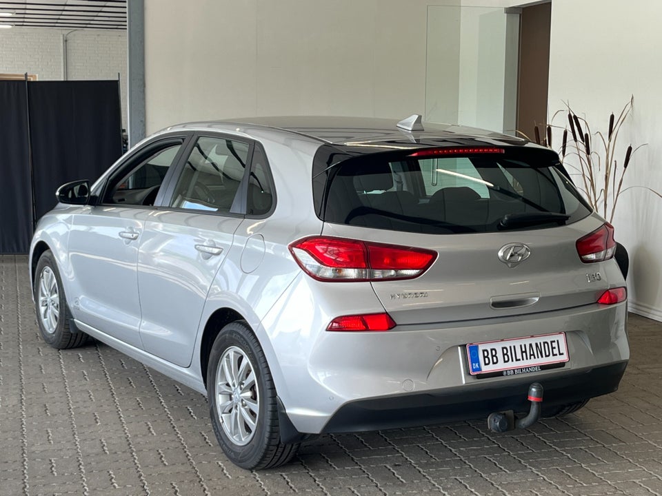 Hyundai i30 1,0 T-GDi Life+ 5d