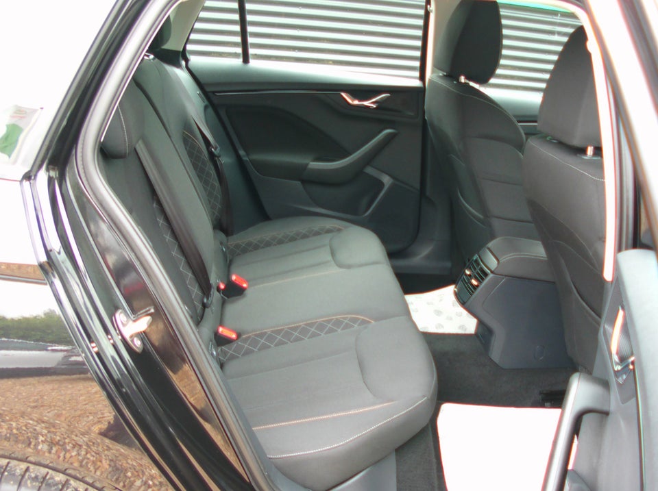 Skoda Scala 1,6 TDi 115 Ambition DSG 5d