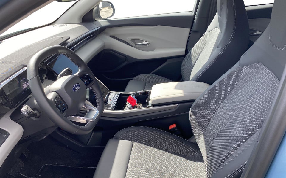 Ford Explorer 77 Select Extended Range 5d