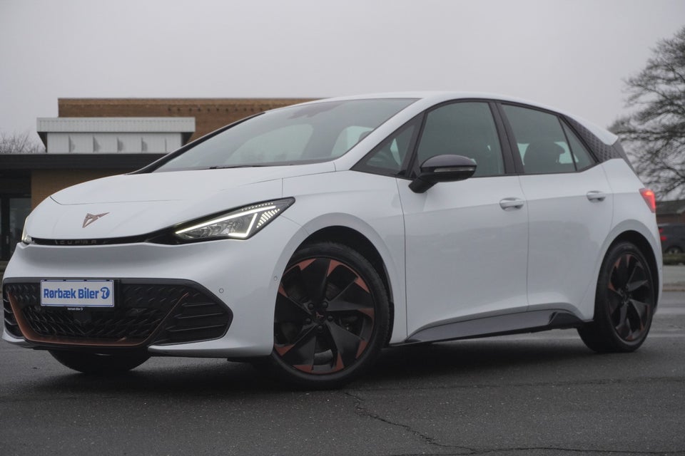 Cupra Born 58 e-Boost 5d