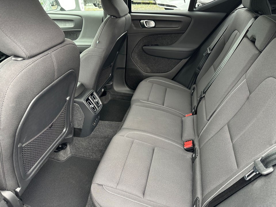 Volvo EX40 Extended Range Core 5d