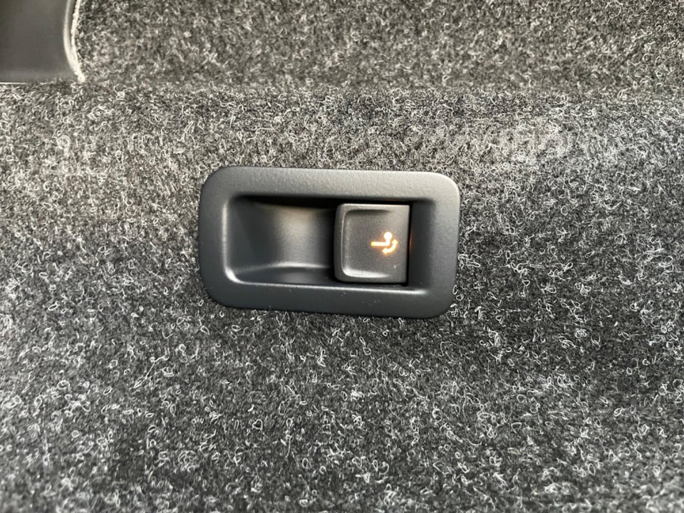 Skoda Enyaq 60 iV Plus 5d