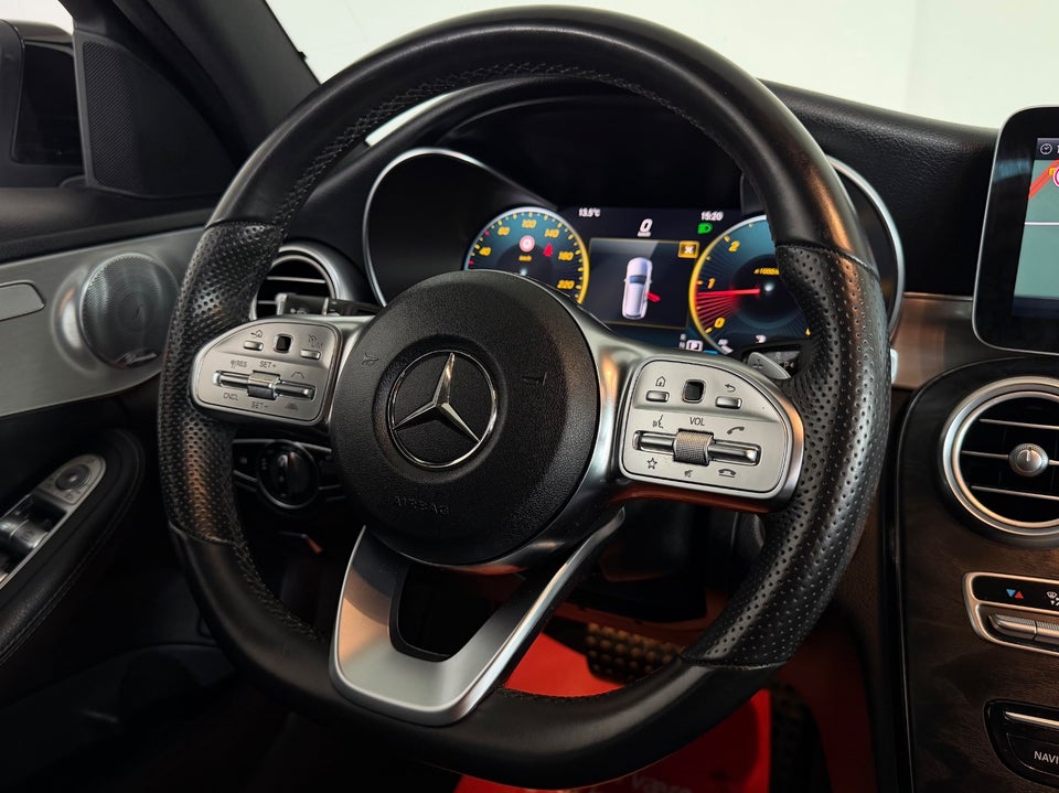 Mercedes C220 d 2,0 AMG Line stc. aut. 5d